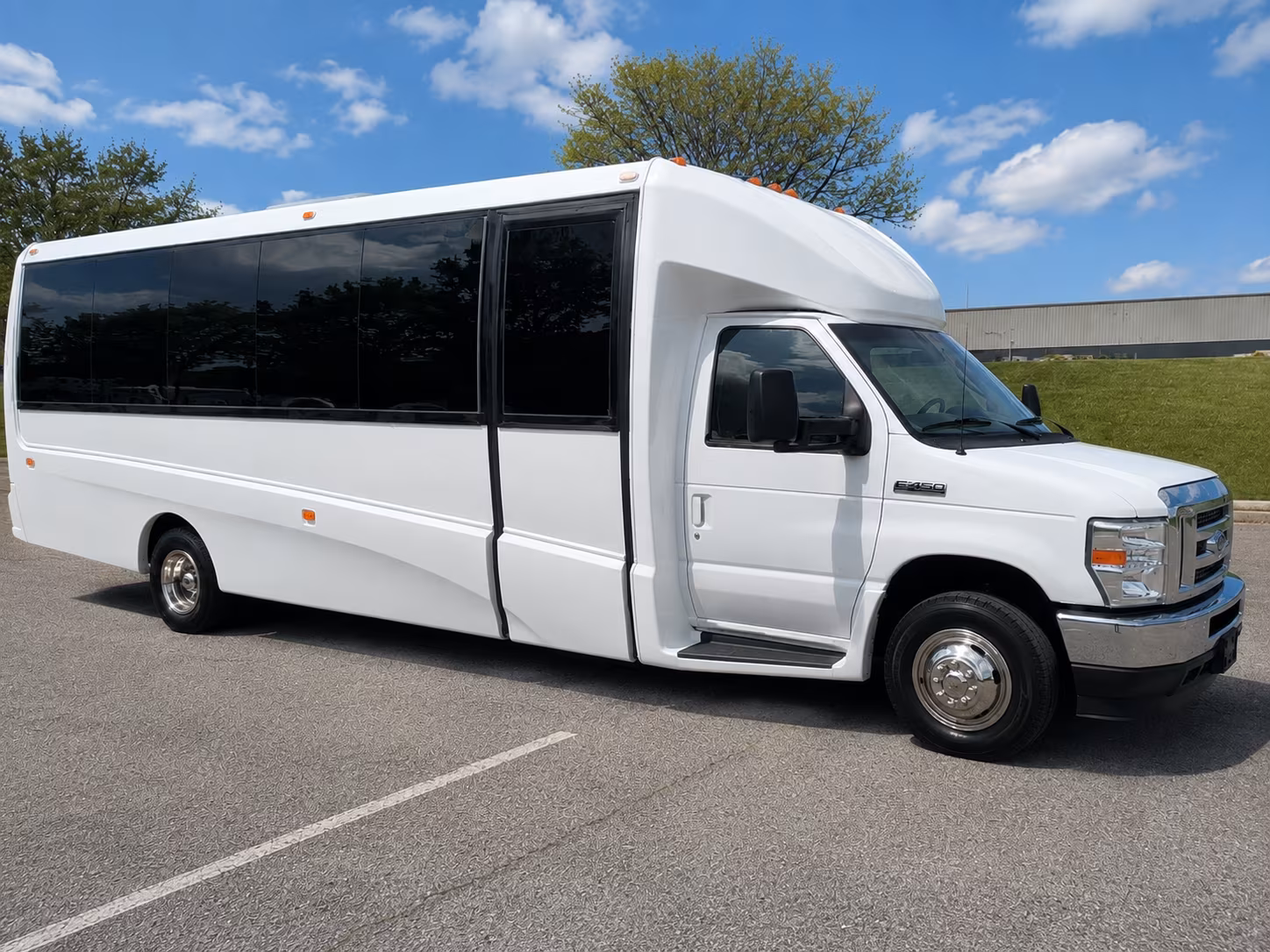 how your starting location and deadhead miles affect charter bus rates
