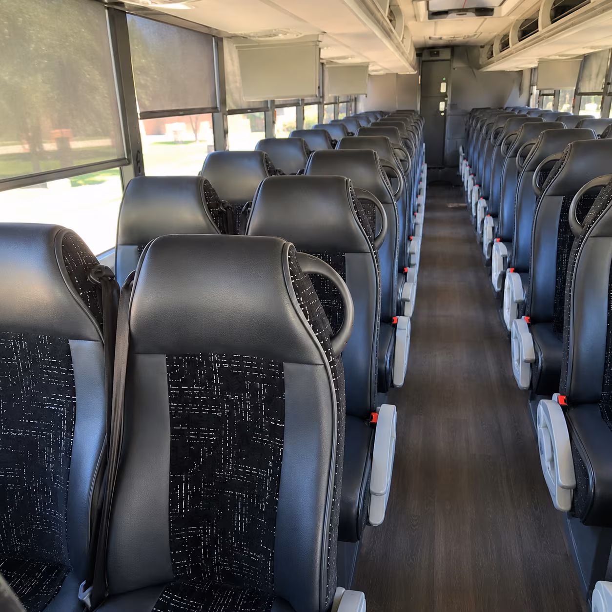 lodi make your long distance trip easier with a lodi charter bus