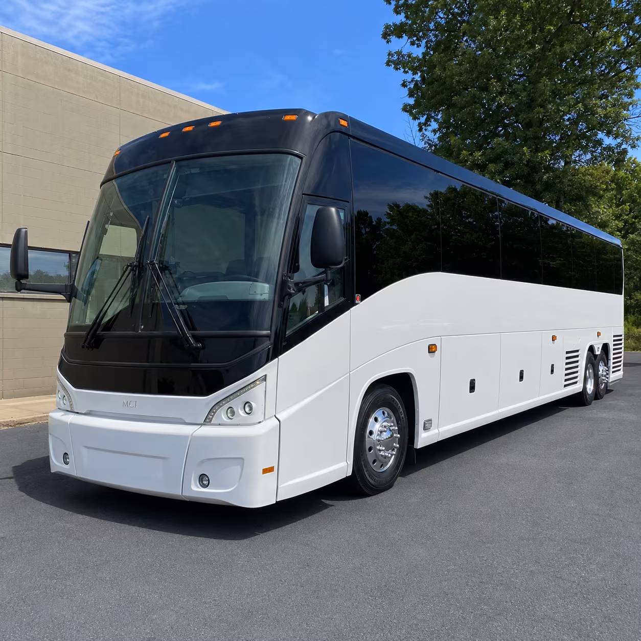 with ranchocordovacharterbuscompany com booking airport transfers to oak or sfo is just as easy
