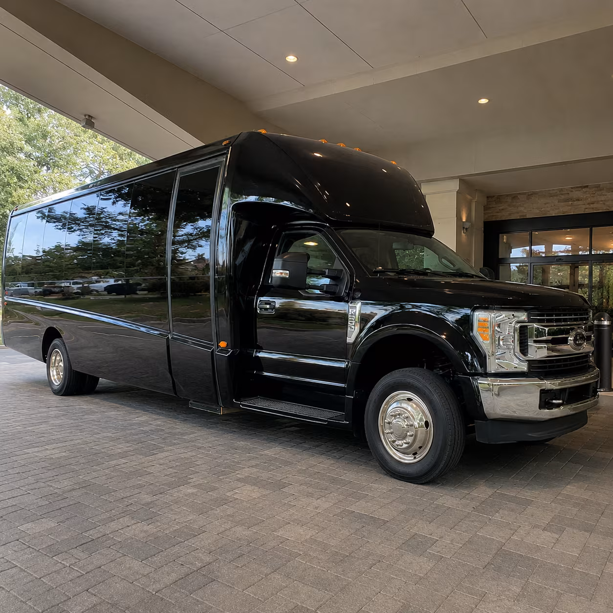 woodland group airport transfers in woodland